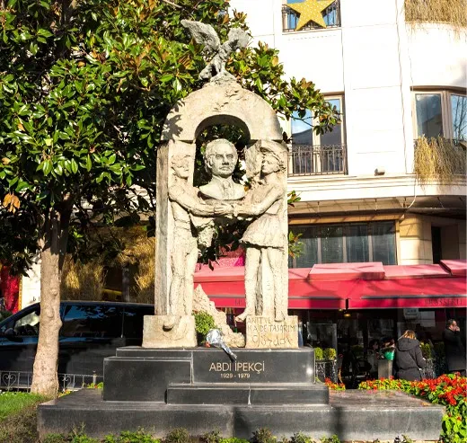 The Abdi İpekçi monument in Nişantaşı, near the clinic